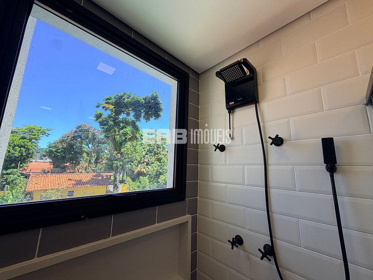 Casa na praia de Itamambuca, com 6 suítes, sauna e piscina