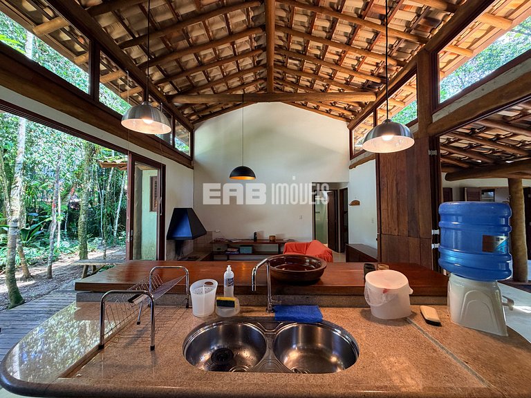Casa rústica, charmosa e moderna para a temporada em Itamamb