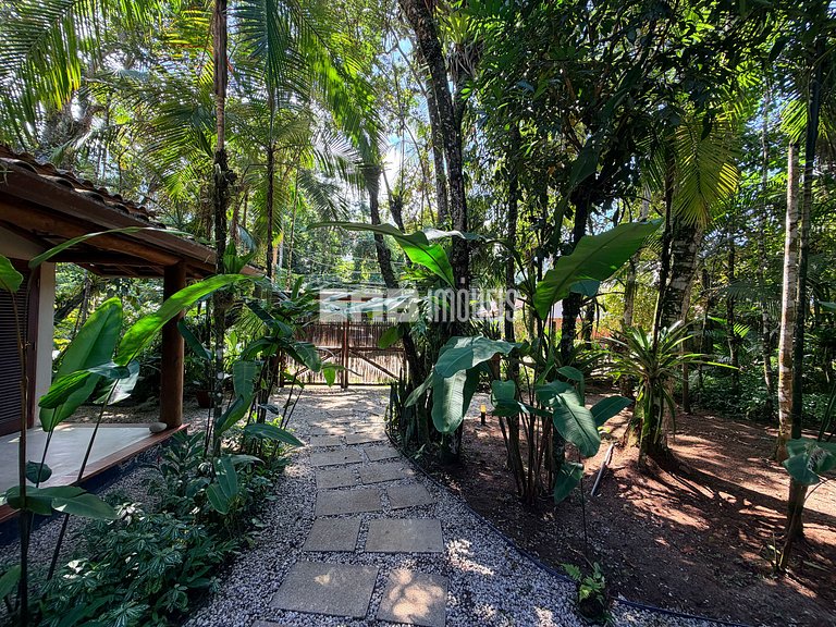 Casa rústica, charmosa e moderna para a temporada em Itamamb