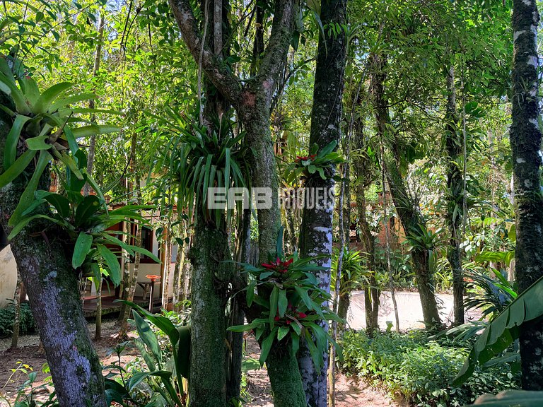 Casa rústica, charmosa e moderna para a temporada em Itamamb