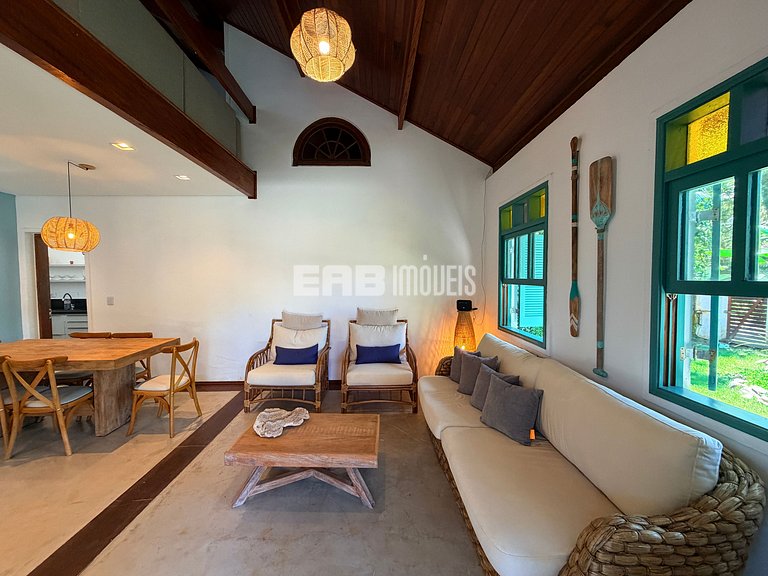 Charme na natureza com área gourmet e piscina