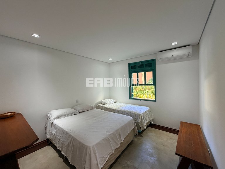 Charme na natureza com área gourmet e piscina