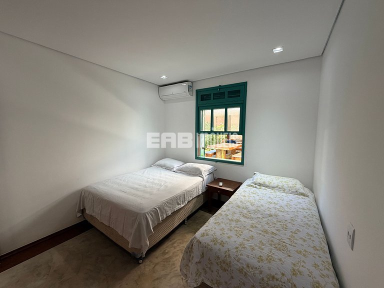 Charme na natureza com área gourmet e piscina