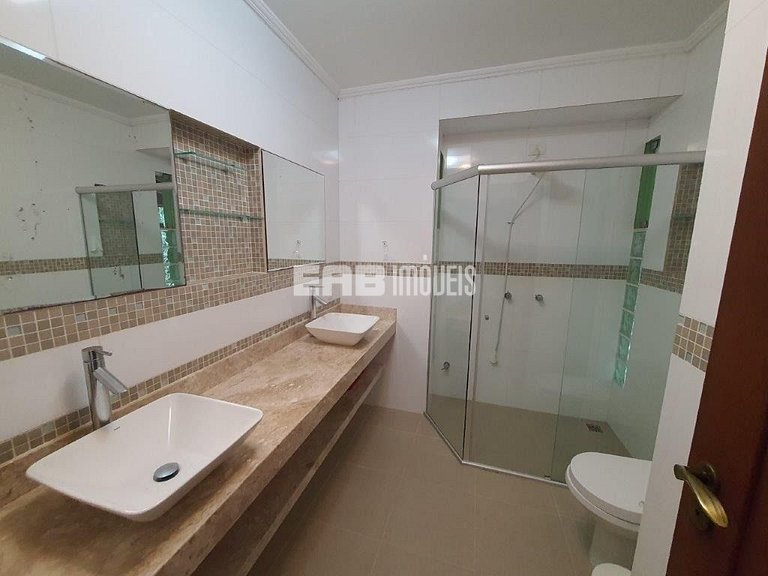 Casa para até 7 pessoas em Itamambuca