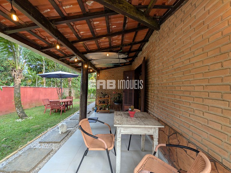 Casa para 12 pessoas na praia de Itamambuca