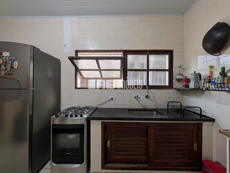 Casa para 12 pessoas na praia de Itamambuca