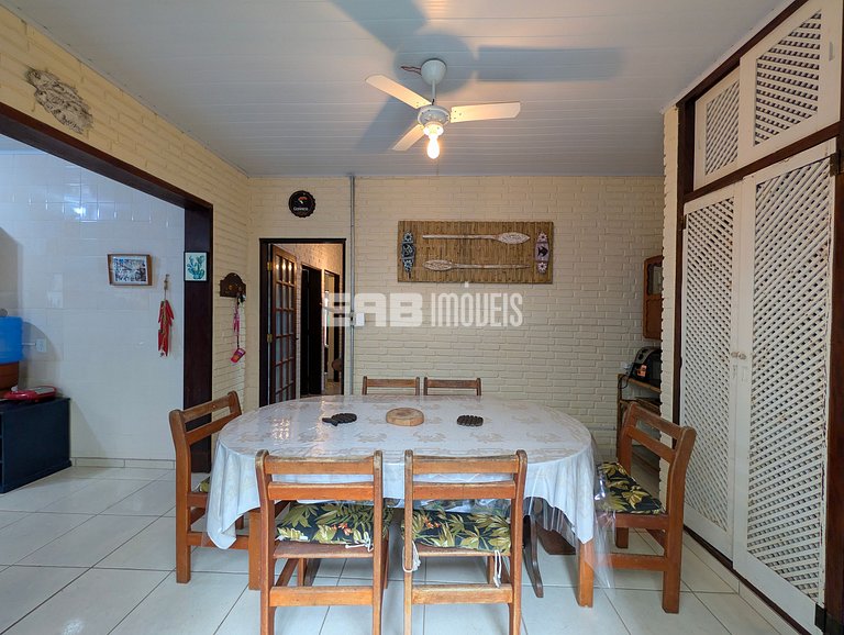 Casa para 12 pessoas na praia de Itamambuca