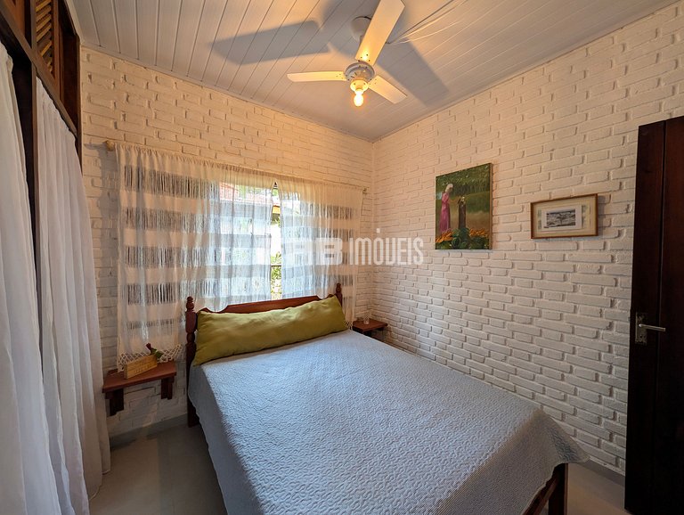 Casa para 12 pessoas na praia de Itamambuca