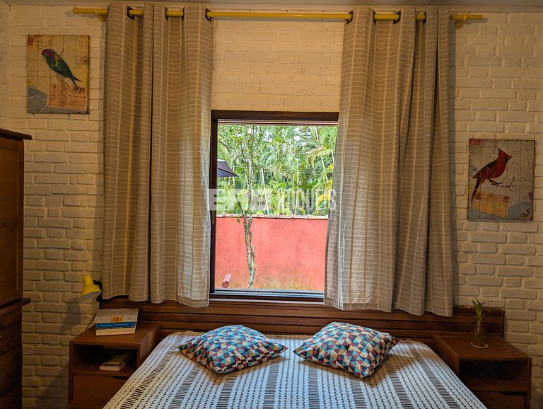 Casa para 12 pessoas na praia de Itamambuca