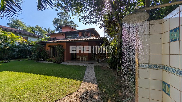 Casa para 14 pessoas em Itamambuca