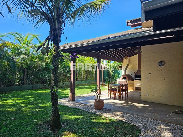 Casa para locação de temporada em Itamambuca, Ubatuba