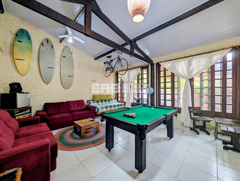 Casa para 12 pessoas na praia de Itamambuca