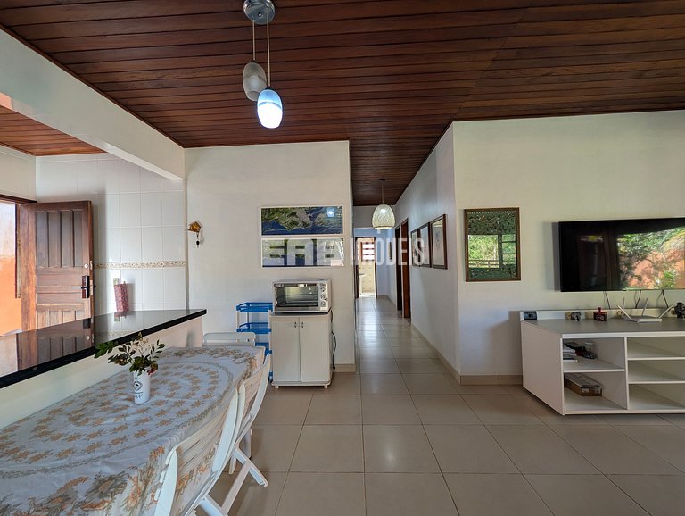 Casa com 5 dormitórios a 150m do mar