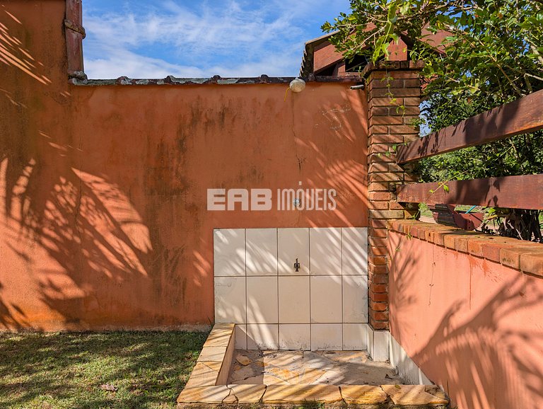 Casa com 5 dormitórios a 150m do mar