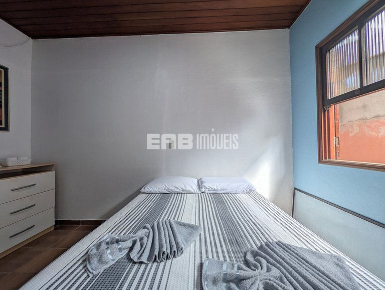 Casa com 5 dormitórios a 150m do mar