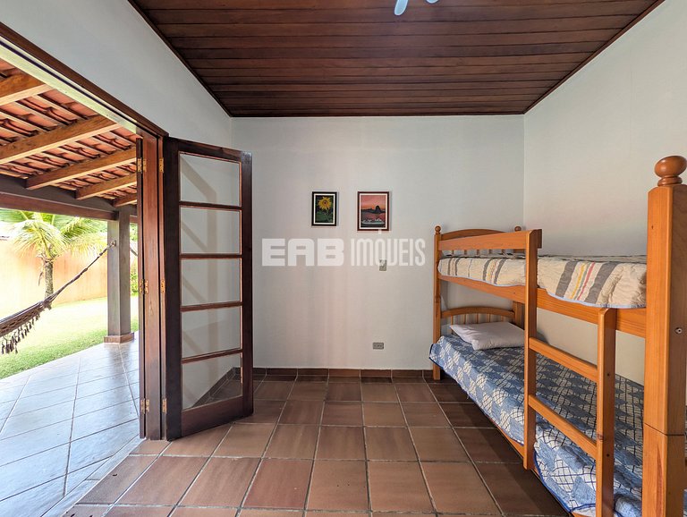 Casa com 5 dormitórios a 150m do mar