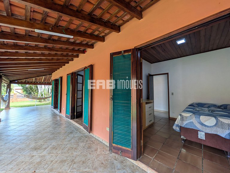 Casa com 5 dormitórios a 150m do mar