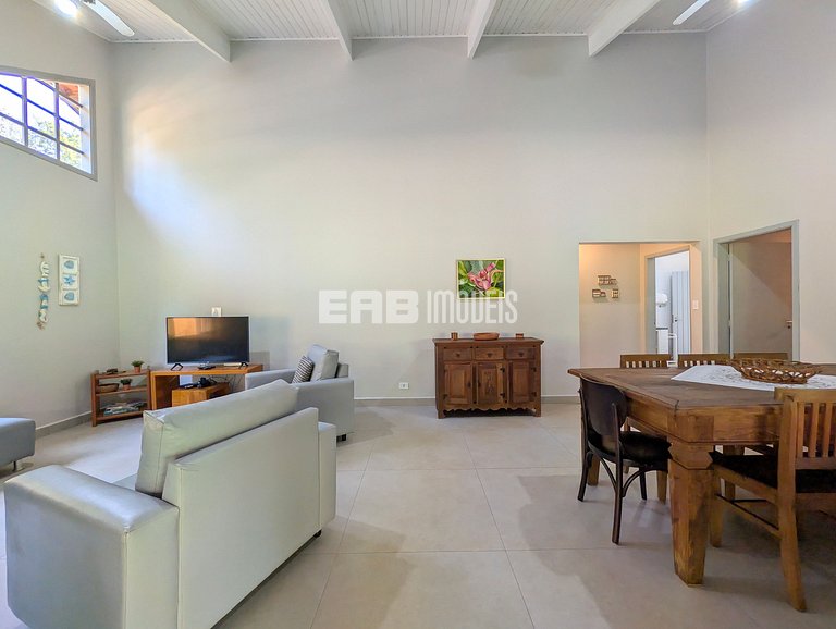 Casa para 10 pessoas na praia de Itamambuca