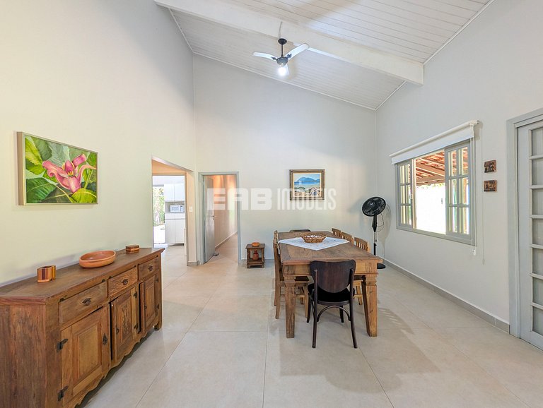 Casa para 10 pessoas na praia de Itamambuca