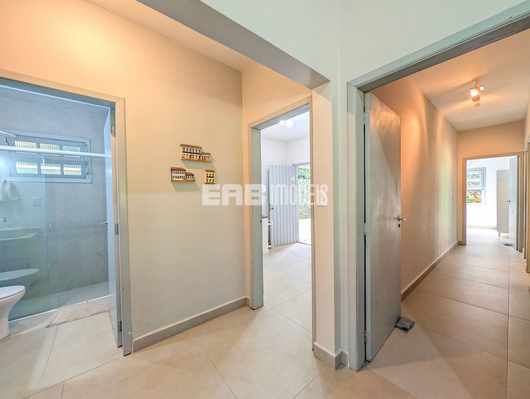 Casa para 10 pessoas na praia de Itamambuca