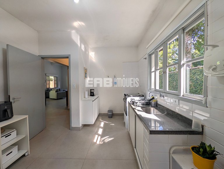 Casa para 10 pessoas na praia de Itamambuca