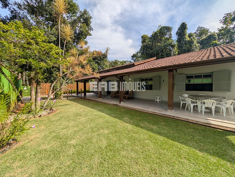 Casa para 10 pessoas na praia de Itamambuca