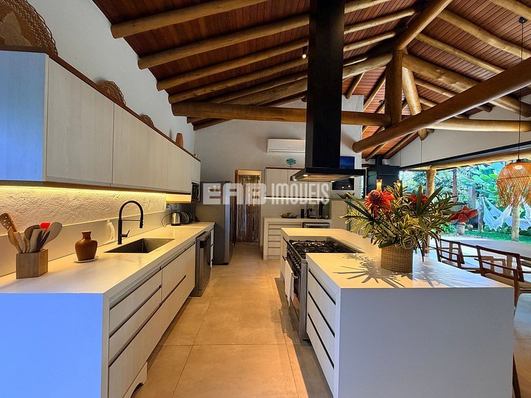 Casa com piscina, redário e espaço gourmet