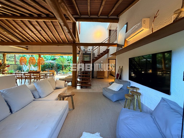 Casa com piscina, redário e espaço gourmet