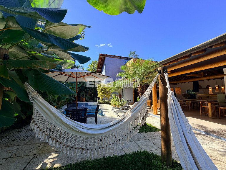 Casa com piscina, redário e espaço gourmet