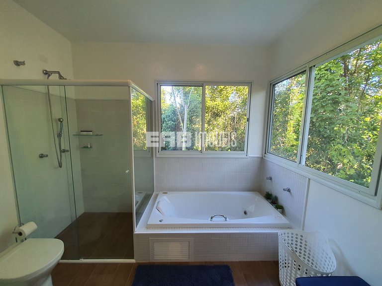 Casa de alto padrão no Prumirim