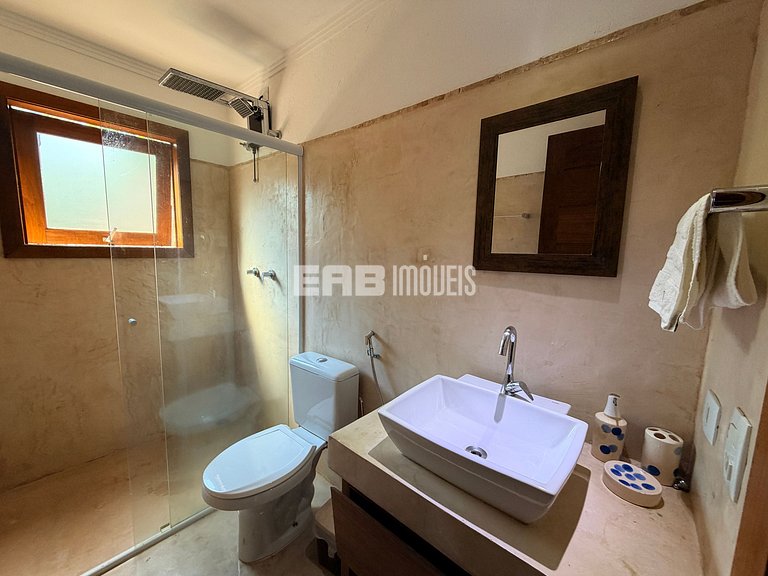 Casa com 3 suítes na Praia de Itamambuca