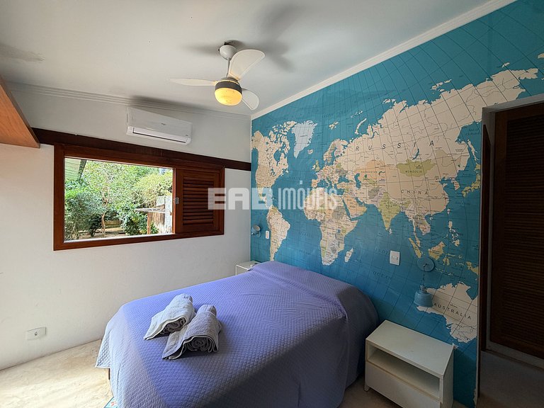 Casa com 3 suítes na Praia de Itamambuca
