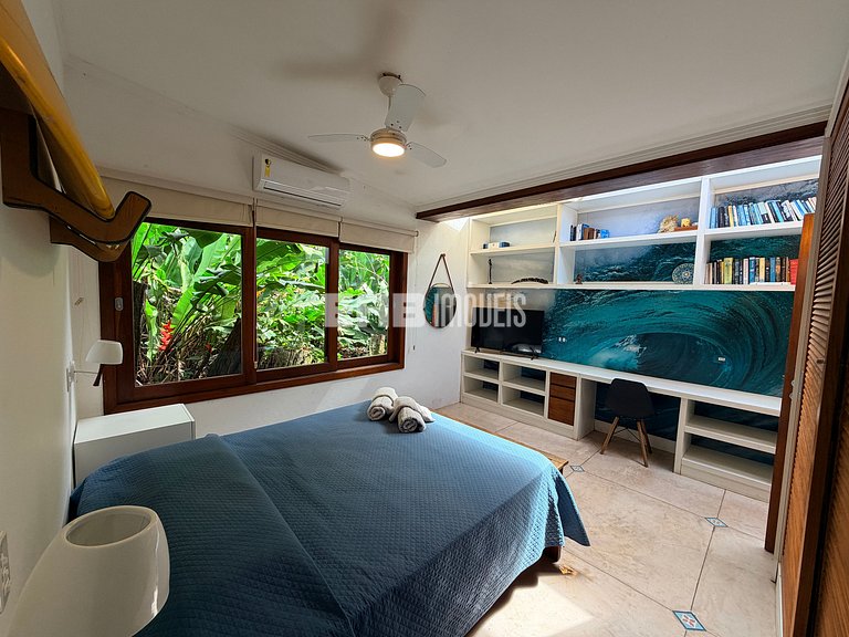 Casa com 3 suítes na Praia de Itamambuca
