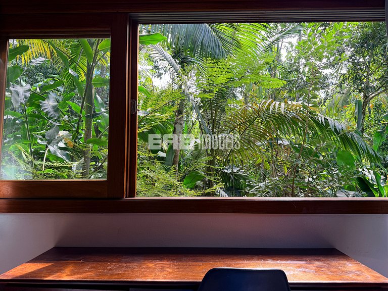 Casa com 3 suítes na Praia de Itamambuca