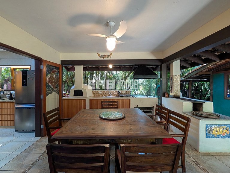 Casa a 20m da praia de Itamambuca, Ubatuba