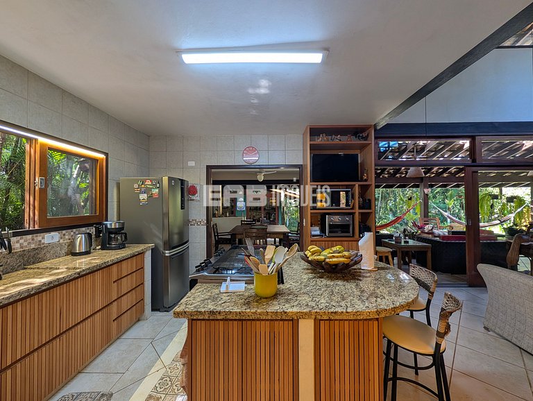 Casa a 20m da praia de Itamambuca, Ubatuba