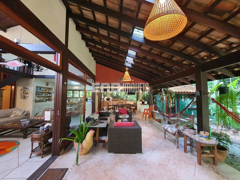 Casa a 20m da praia de Itamambuca, Ubatuba
