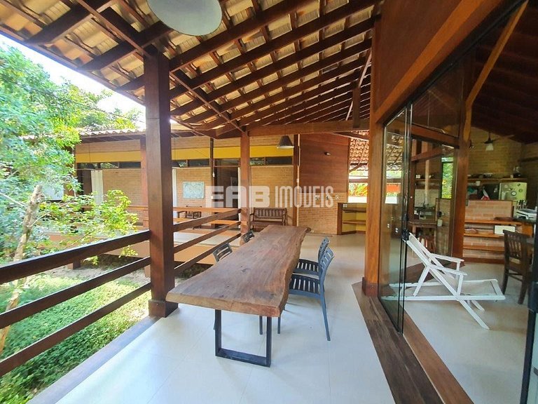 Casa para até 6 pessoas na praia de Itamambuca