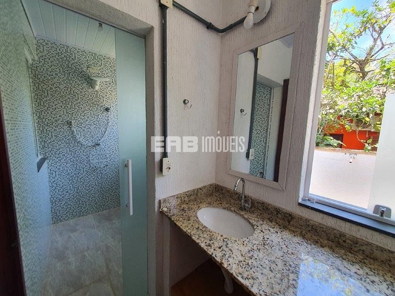 Casa para até 6 pessoas na praia de Itamambuca